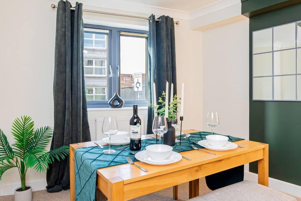 Coastal Comfort Getaway Портсмут Екстер'єр фото