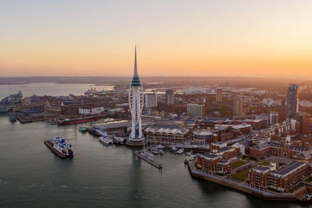 Coastal Comfort Getaway Портсмут Екстер'єр фото